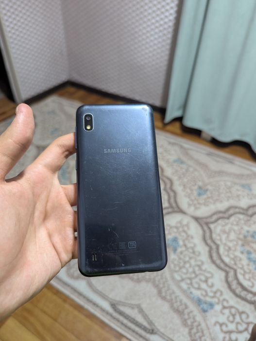 Продам телефоны на запчасти