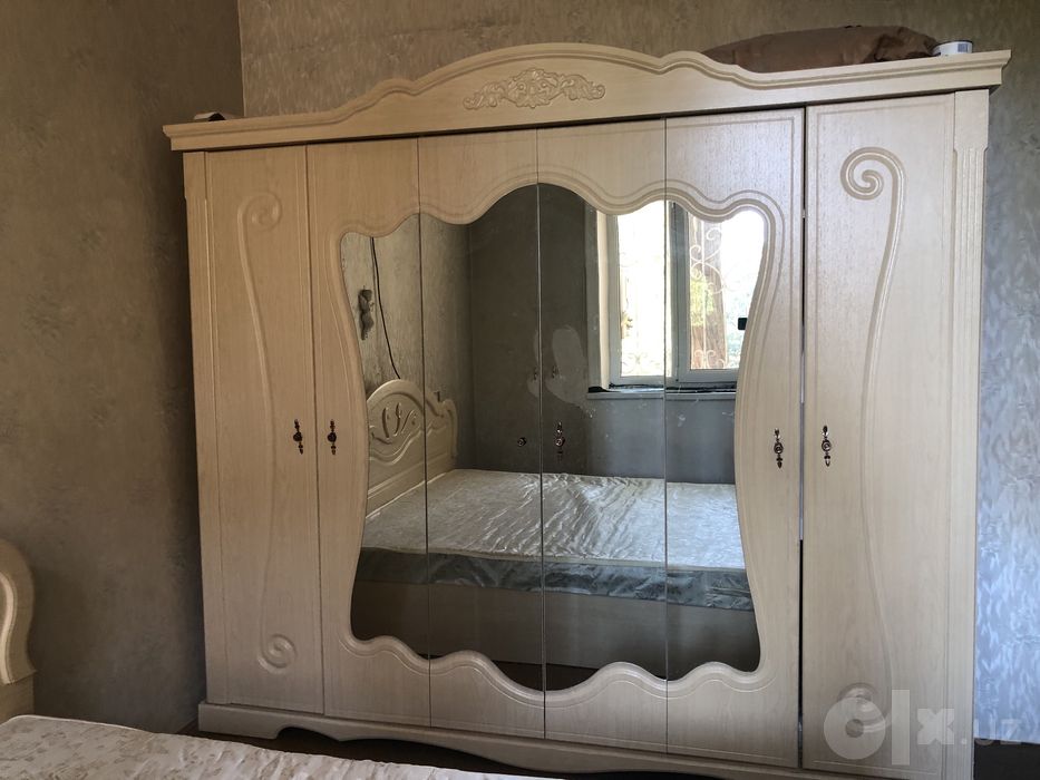 Продается спальный гарнитур . Производство Италия-Узбекистан