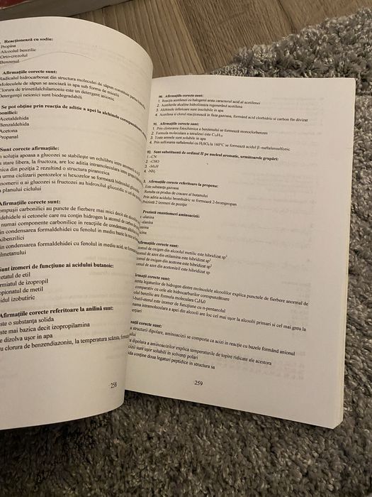 Carte Teste admitere chimie organica