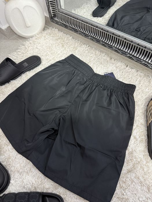 Sort de baie Prada colectie noua vara 2025