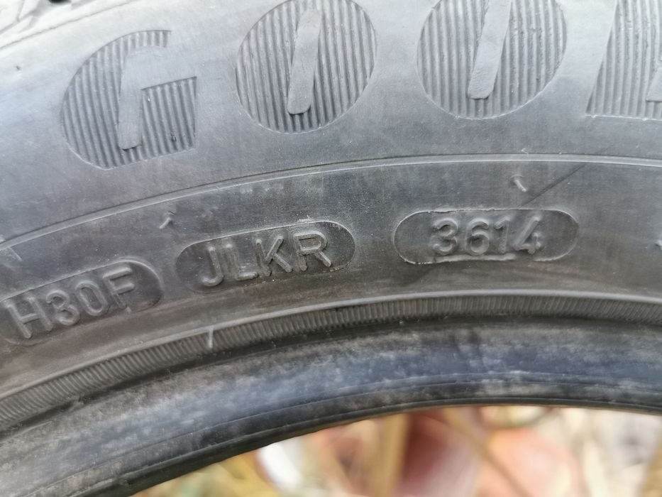 Зимни гуми 205/55/16 Goodyear Ultragrip 9 Цена за Комплекта