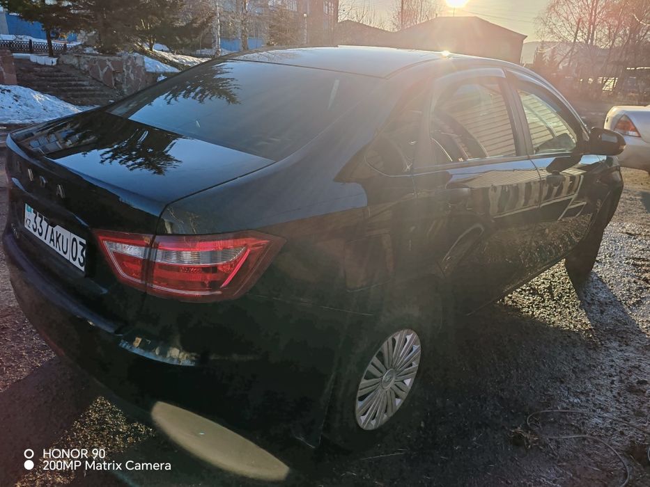 Продам машину висту 2021год