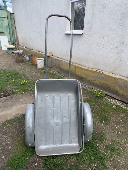 Тележка хозяйственная