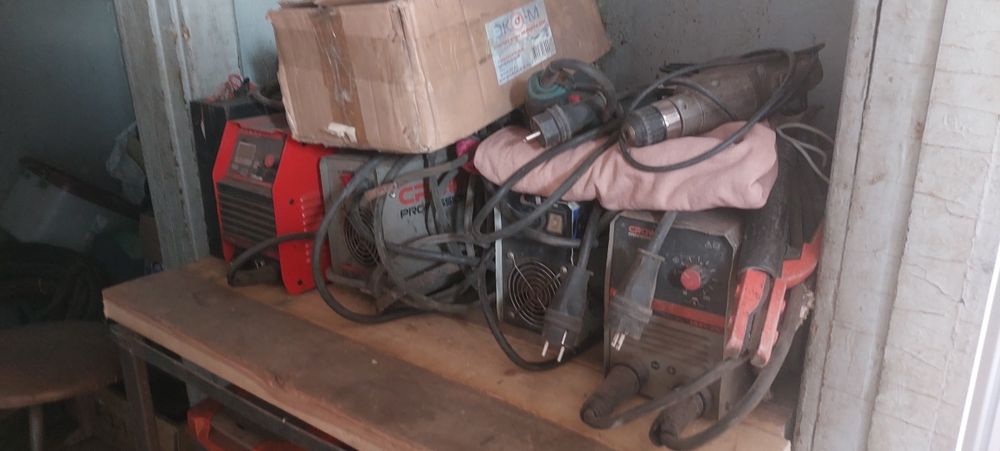 Продам компрессор сварка, болгарка, дрель.