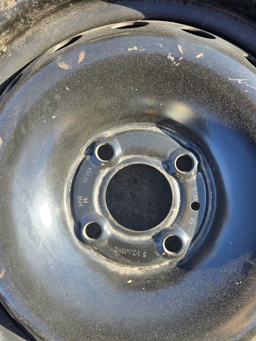 Jante 4x100 165-65r15 Kumho