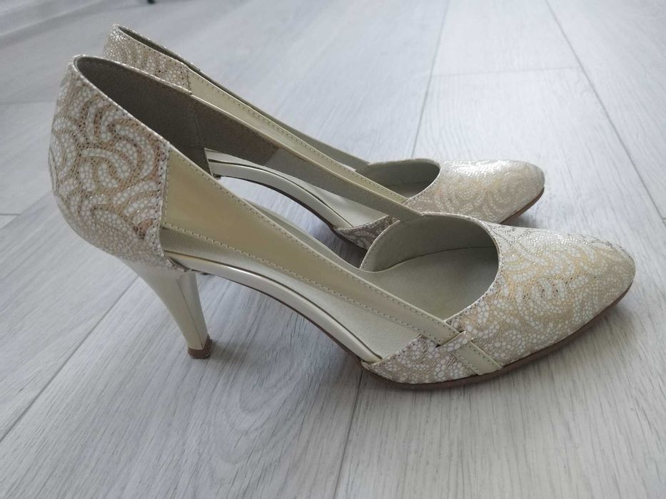 Pantofi eleganti, piele naturala