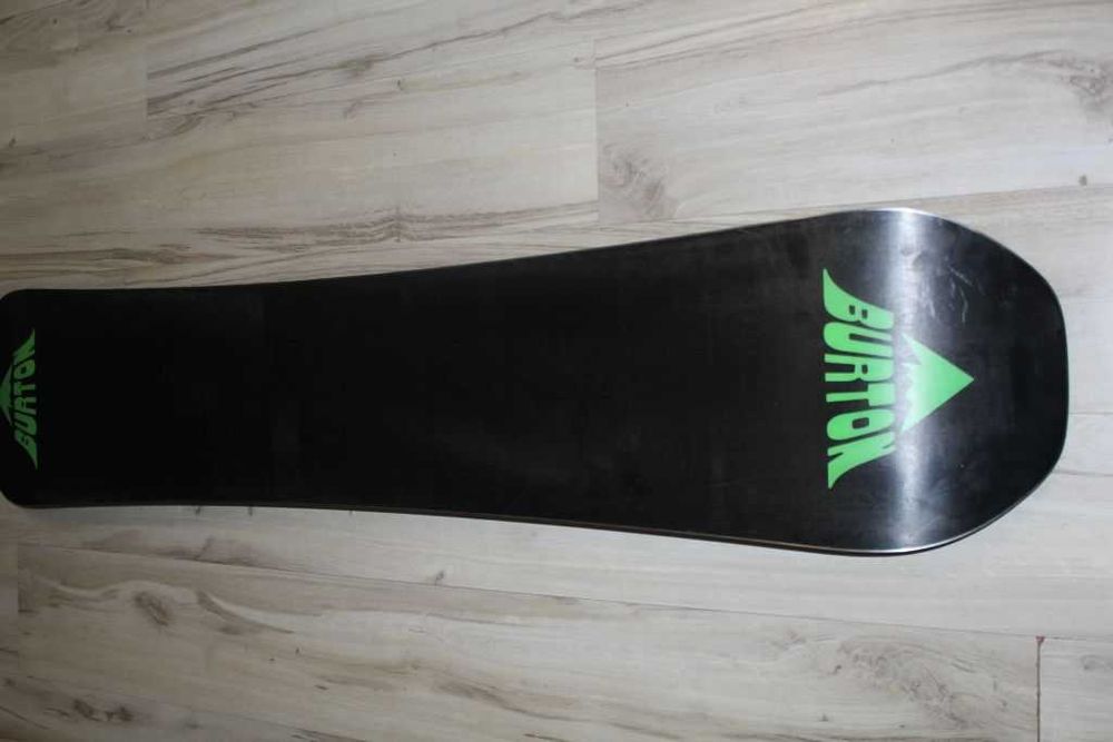 BURTON Radius Flat Top 150cm 2024