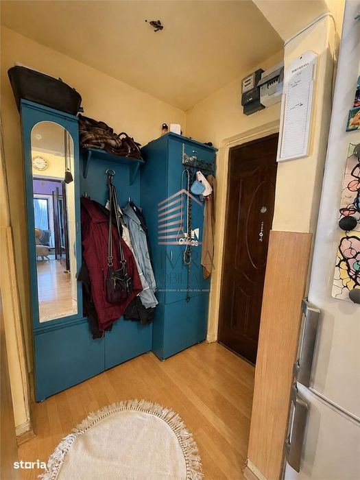 Apartament 3 camere in Rogerius la etajul 1