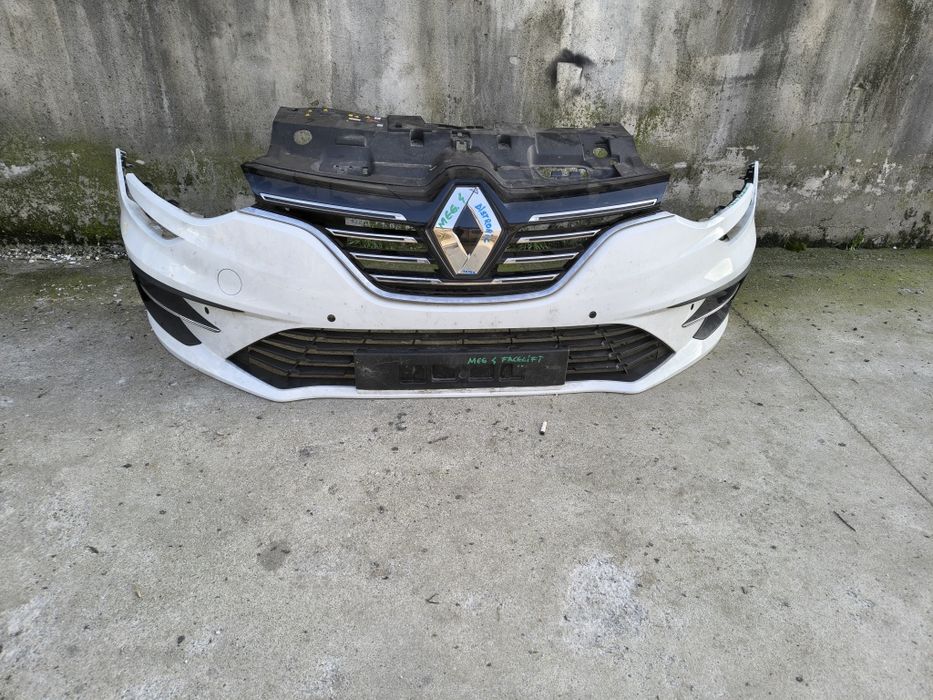 Bară față Renault Megane 4 afacelift cu distronic