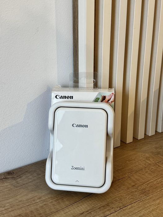 Canon, Zoemini