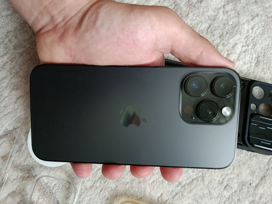 : iPhone 14 Pro Max | Отличное состояние | 5 чехлов в подарок