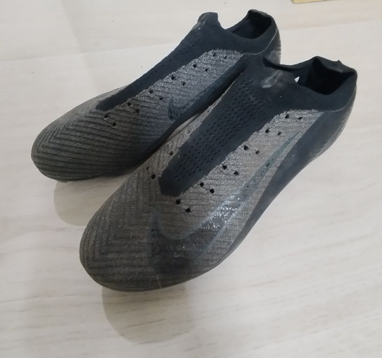 Nike mercurial в черном расцветке