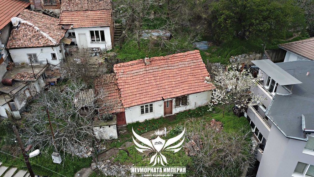 Продава се Къща в Асеновград - 40 кв.м за 1037 €/кв.м - Снимка #1