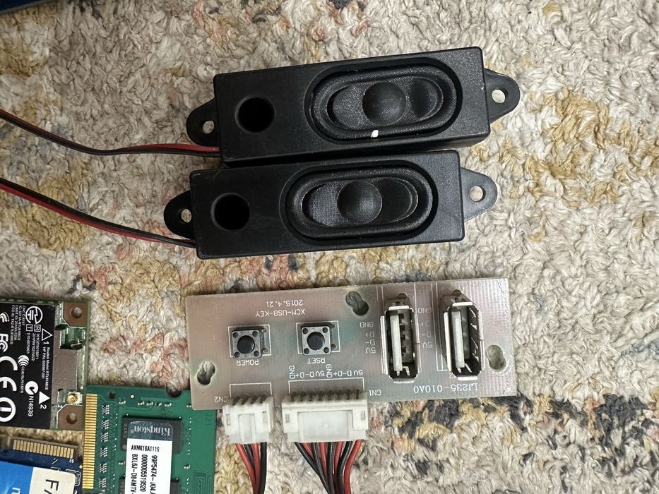 Запчасти от моноблока