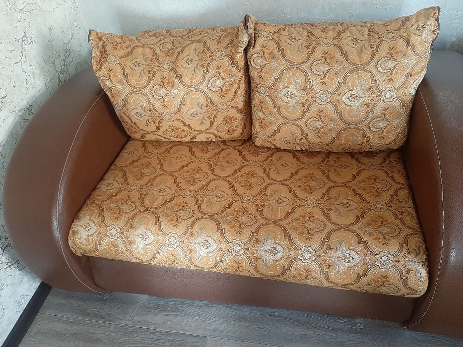 Продам диван 3-2-1