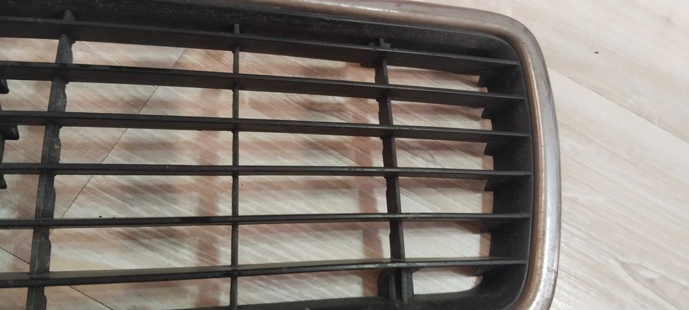 Решетка Ауди 80 б4