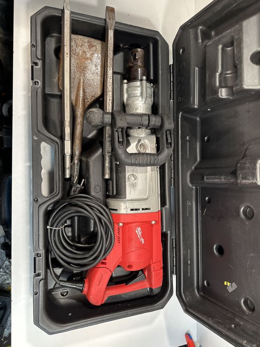 Milwaukee K900k demolator 20J spart beton sapa zidarie