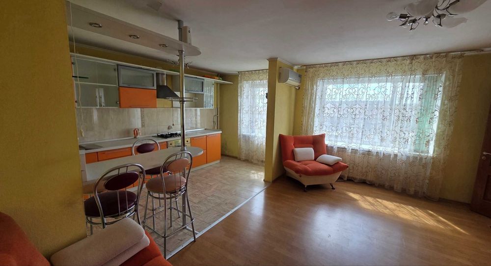 3к.район КСК 77кв. 5эт.из 6