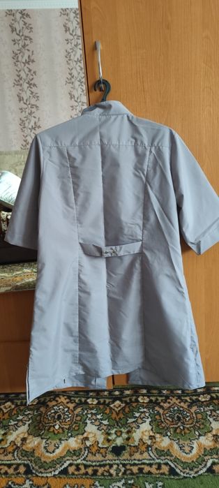 Халат медицинский серый