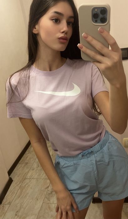 Маркови тениски Karl, Amiri , Burberry