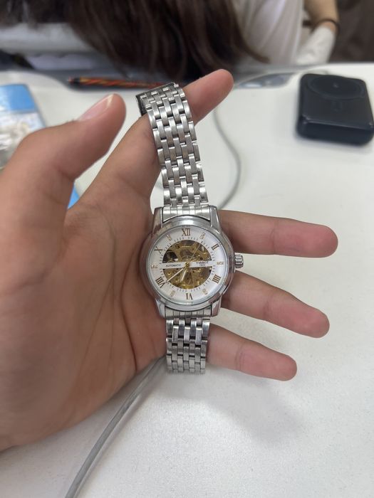 продам часы Tevise T9005A