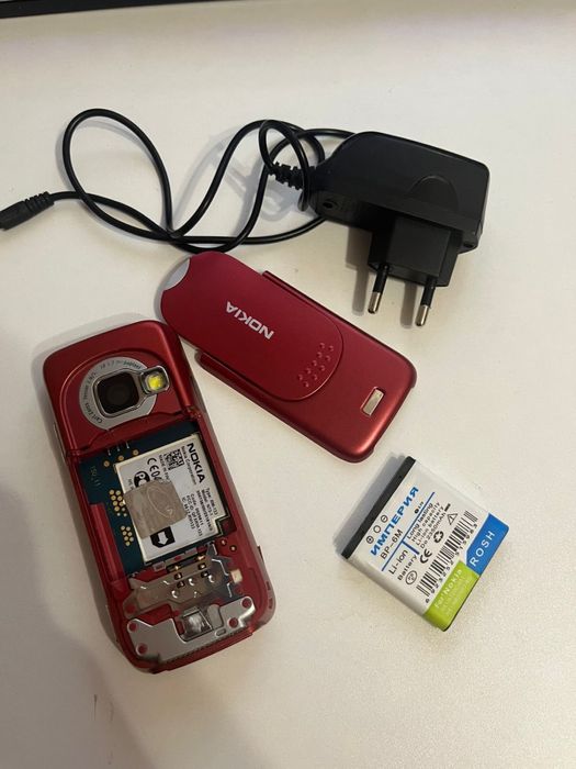 Продам Nokia N73 Red Edition