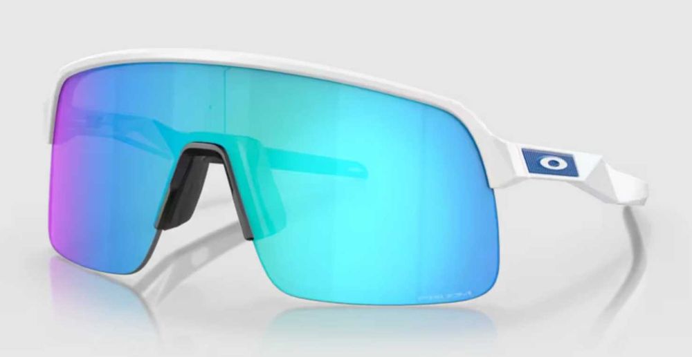 Смарт-очки Oakley Meta Prizm road, sapphire, black, gold в наличии