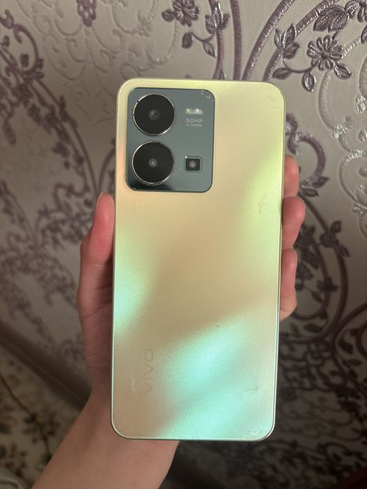 Продам телефон vivo y35 128 гб