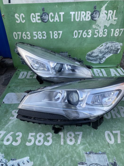 Far dreapta xenon Ford Kuga 2014