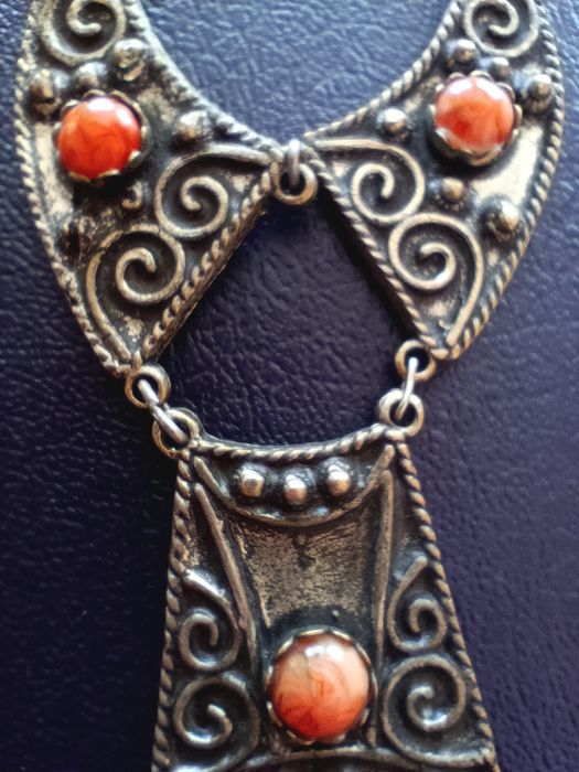 Старо винтидж колие