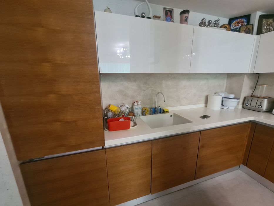 Продава се Тристаен апартамент в Пловдив, Кършияка - 80 кв.м за 1988 €/кв.м - Снимка #4