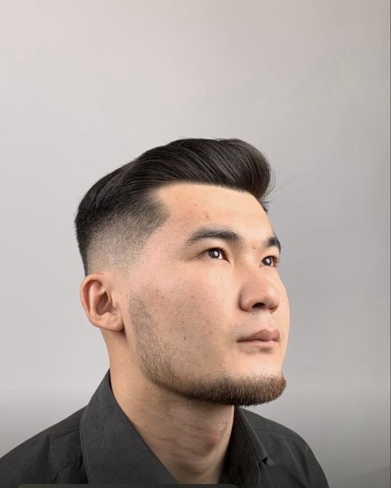 Начинающий барбер Беслатная мужской стрижка