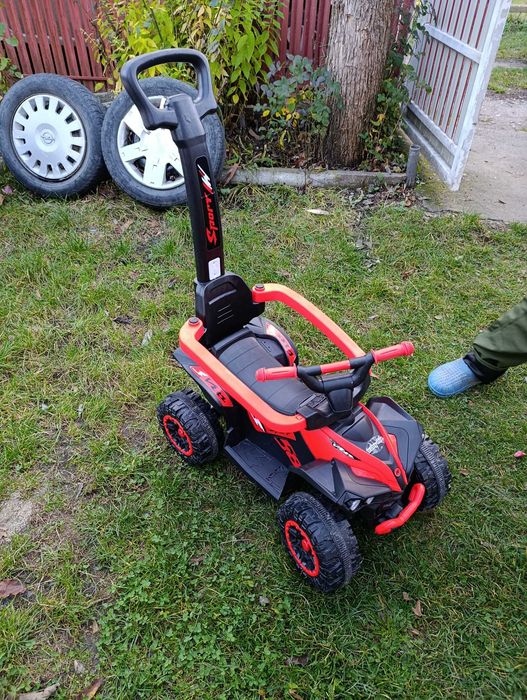 ATV de jucarie  cu maner