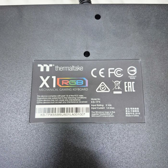 Tastatura Gaming Jocuri Tt eSPORTS by Thermaltake Premium X1 RGB, Mecanica,Pc,Iluminata