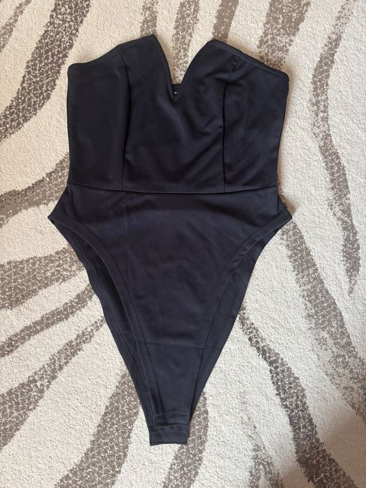 Бодита в черно и кафяво