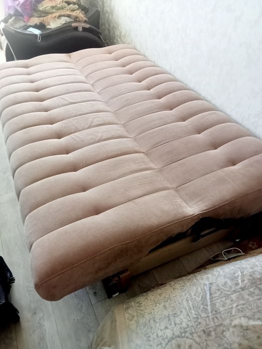 Продам диван-книжка