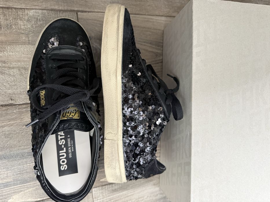 Golden Goose обувани няколко пъти,с касова бележка,торбичка и кутия