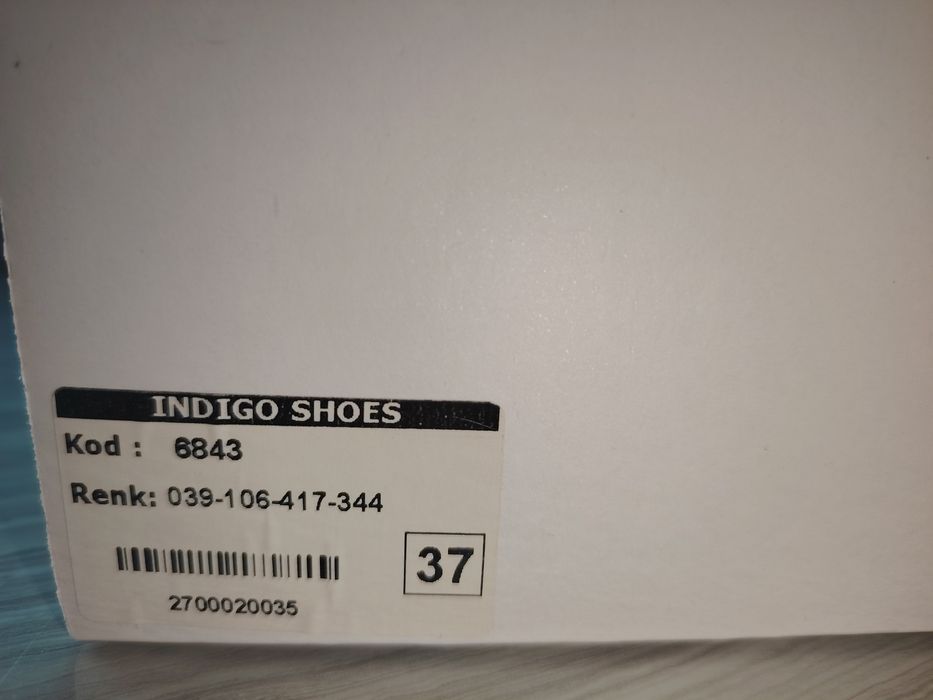 Обувки Indigo 38