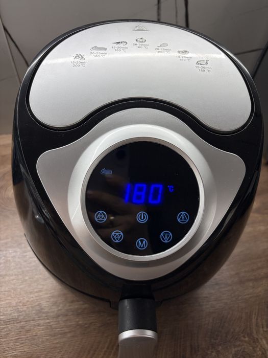 Air Fryer/Фритюрник с горещ въздух