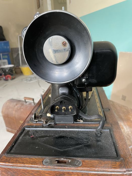 Singer 201K4 Mașină de cusut cu lumină Număr