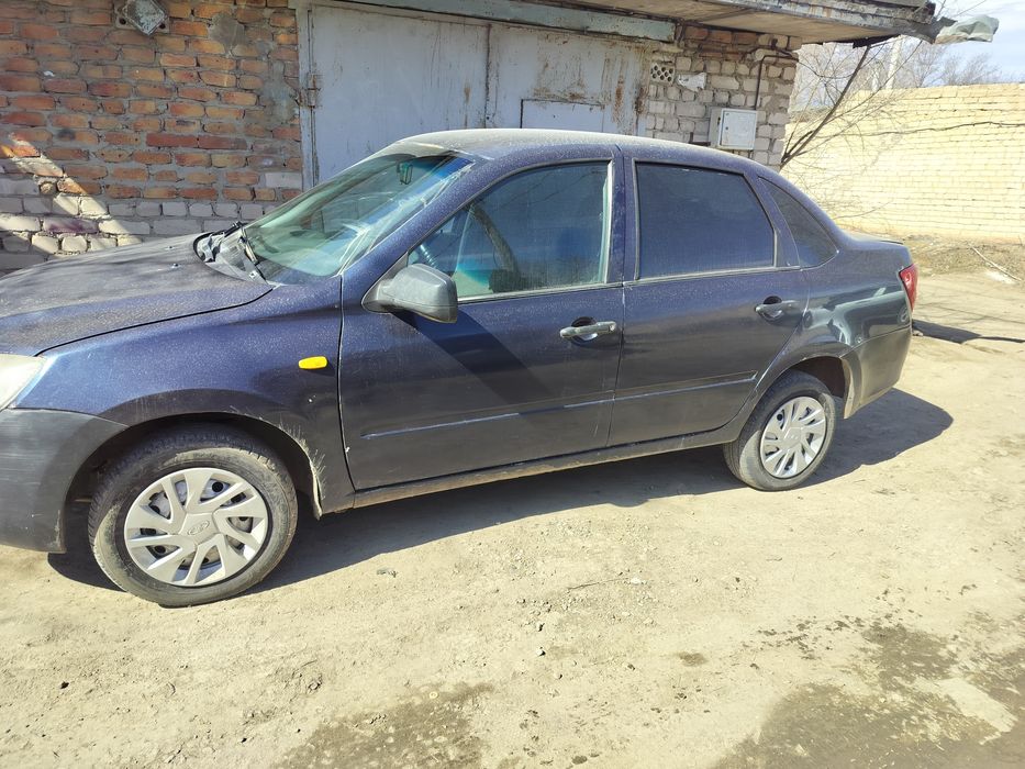 Сдам авто под выкуп  лада гранта