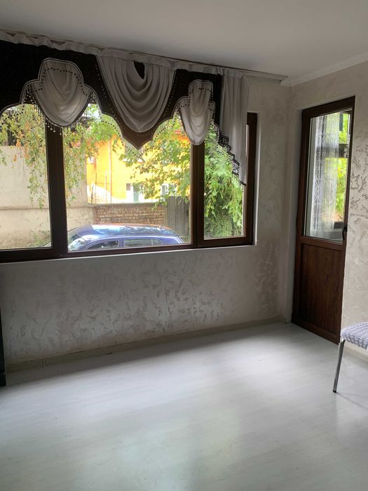 Продава се Двустаен апартамент в Карлово - 67 кв.м за 1248 €/кв.м - Снимка #3