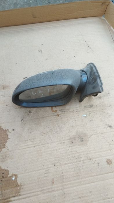 Огледала за доста автомобили