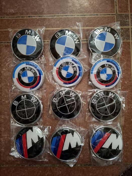 Предна и задна емблема за бмв 82мм различни цветове.