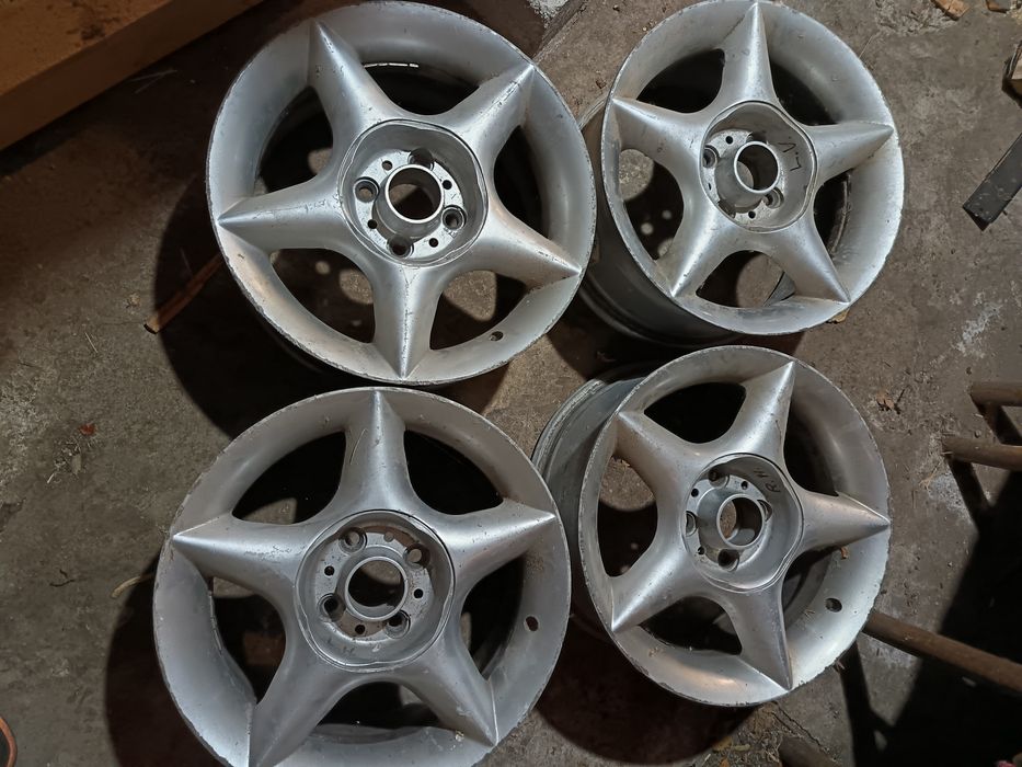 Джанти 15ки от VW vento прави без заварки.Лично предаване.