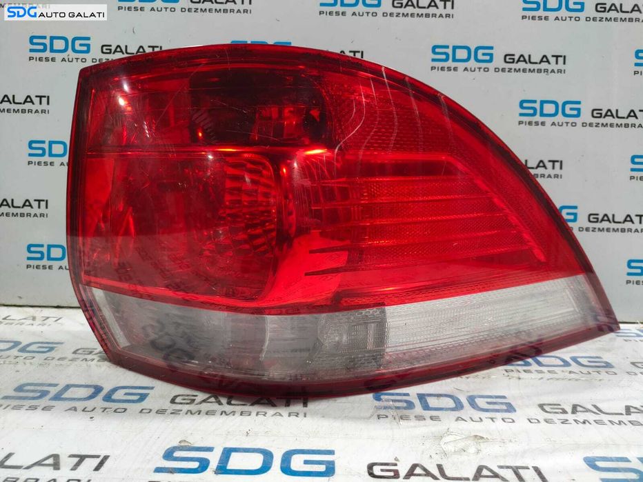 Stop Lampa Tripla Dreapta Volkswagen Golf 5 Break Combi 2004 - 2008 Cod 1K9945096D 1K9945112A [L4968]