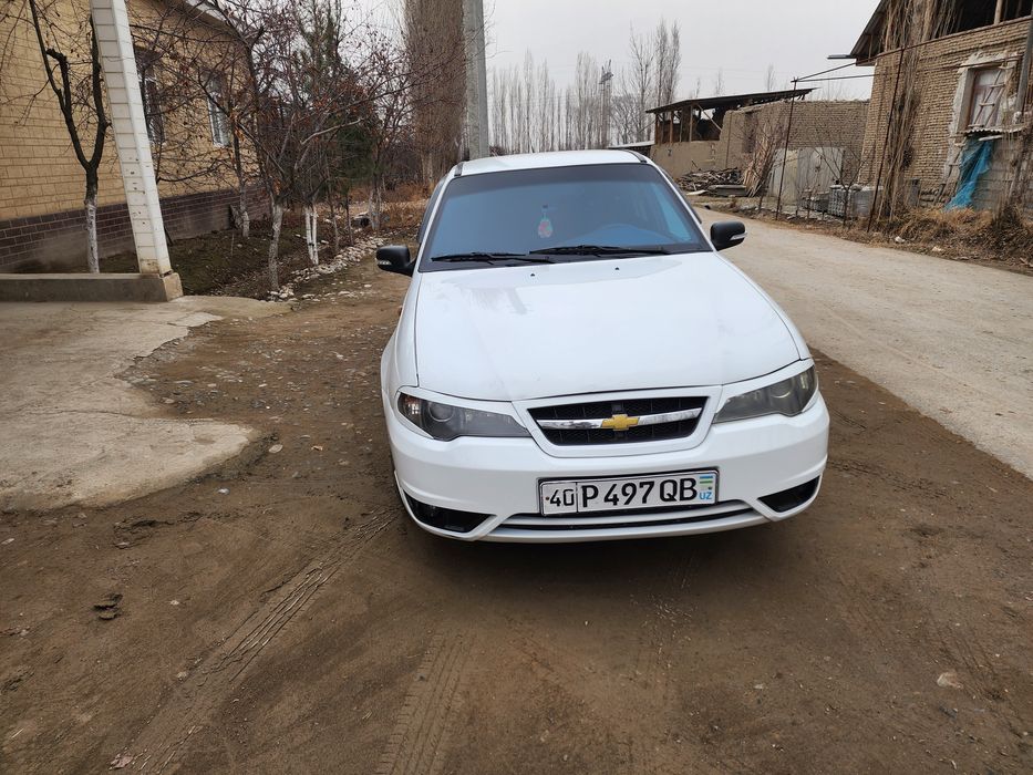 Nexia 2  1.6 oq sotiladi