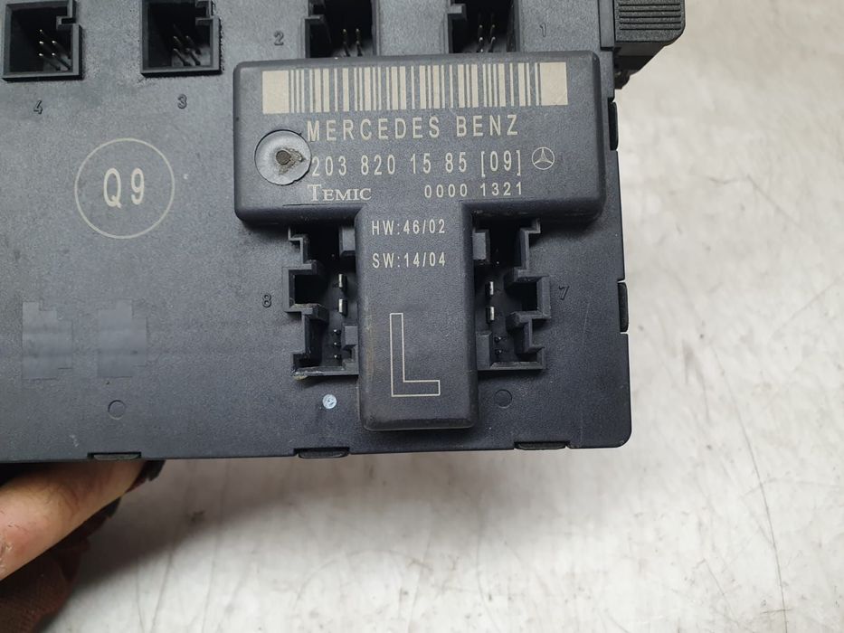 Modul confort usa stanga fata a2038201585 Mercedes-Benz C-Class W203