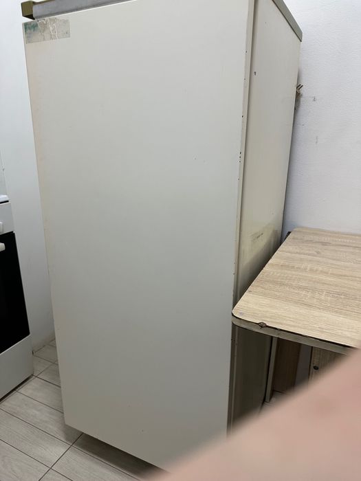 Холодильник в хорошем состоянии