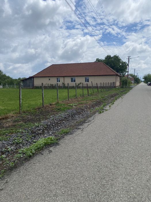 Vand teren intravilan 3000mp